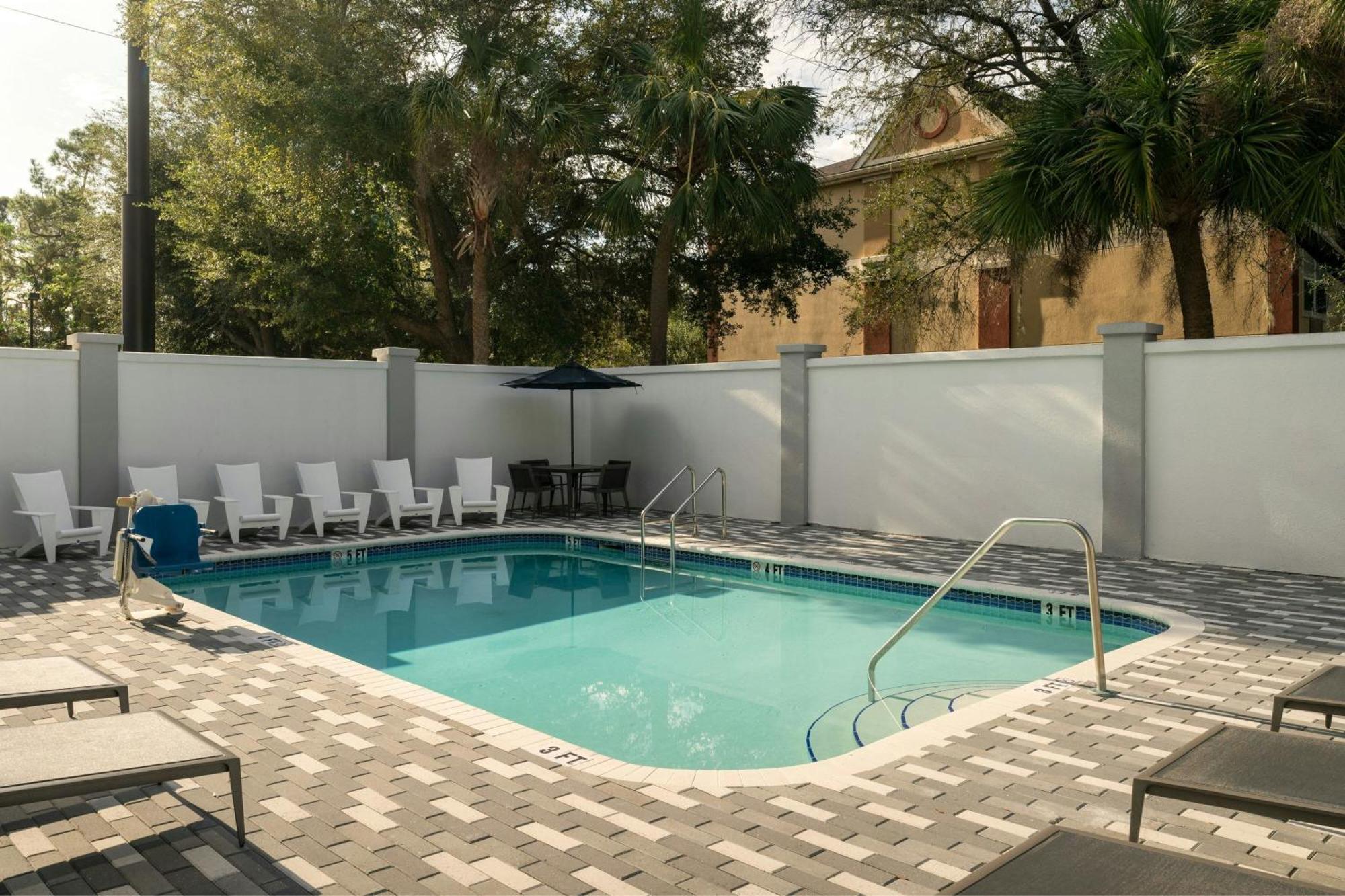 Courtyard By Marriott Gainesville Fl Экстерьер фото