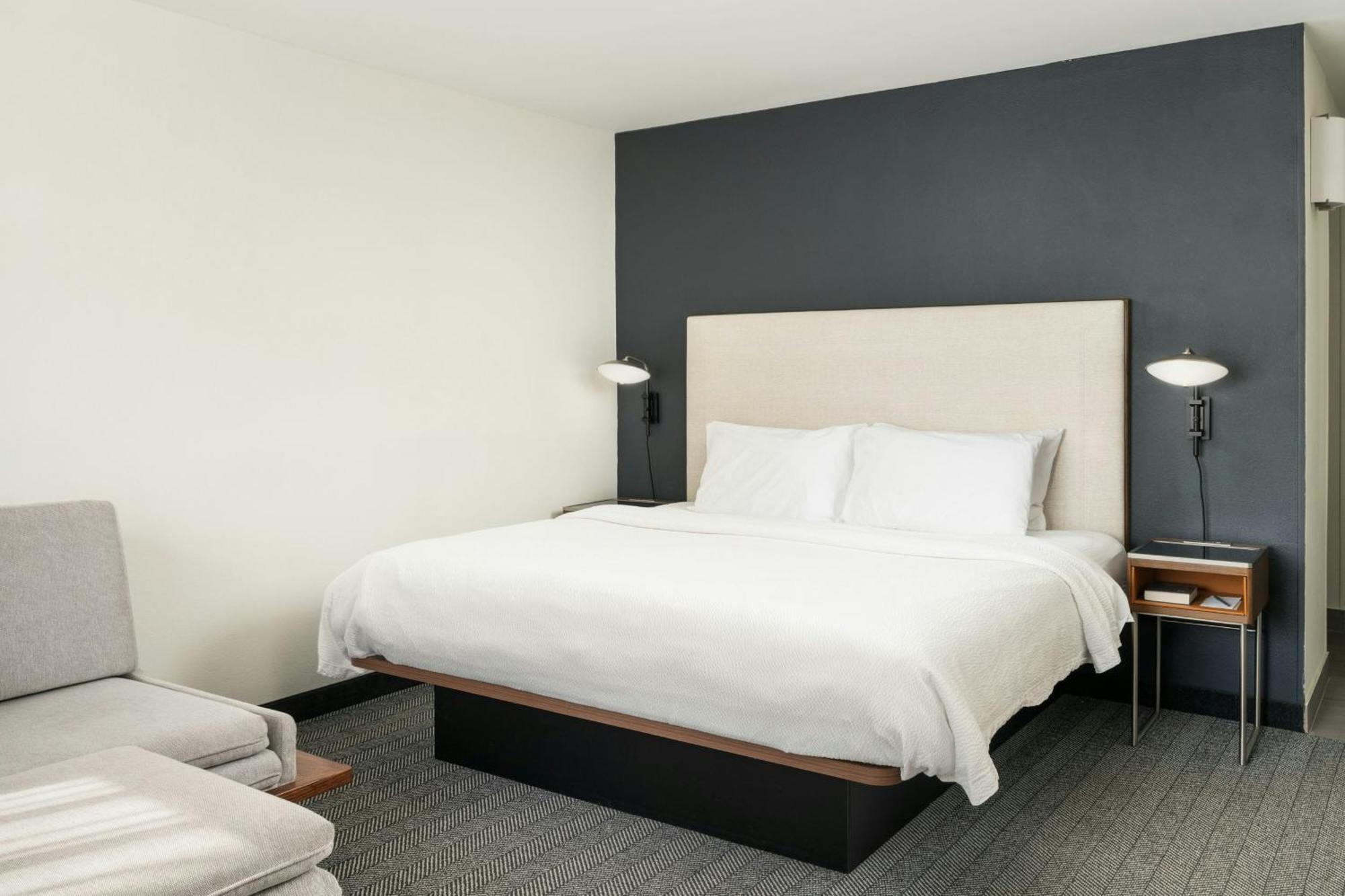 Courtyard By Marriott Gainesville Fl Экстерьер фото