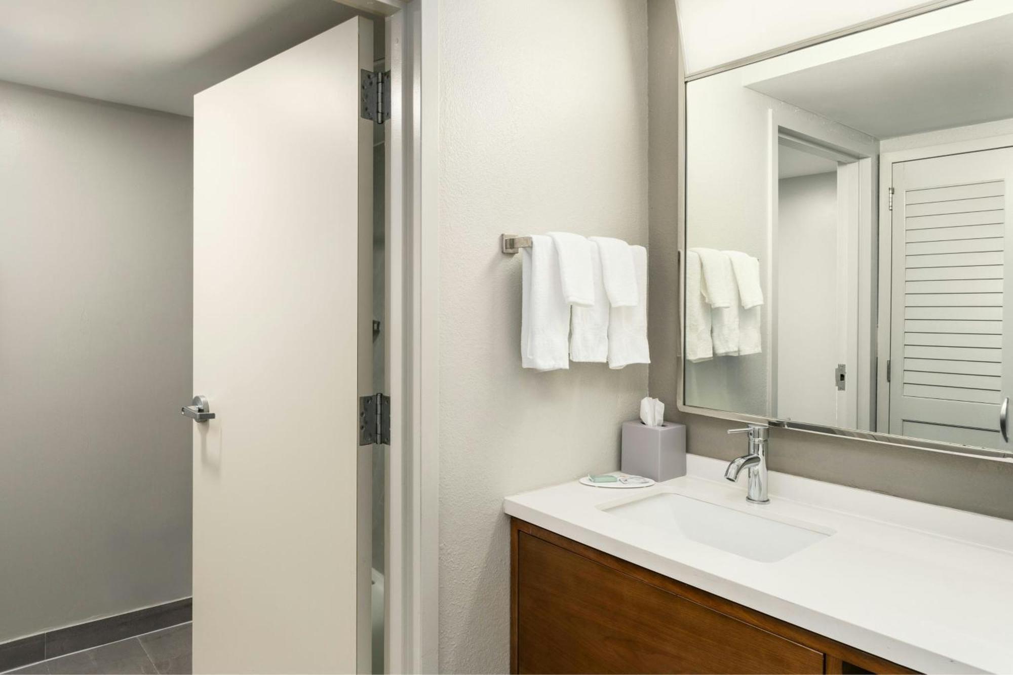 Courtyard By Marriott Gainesville Fl Экстерьер фото